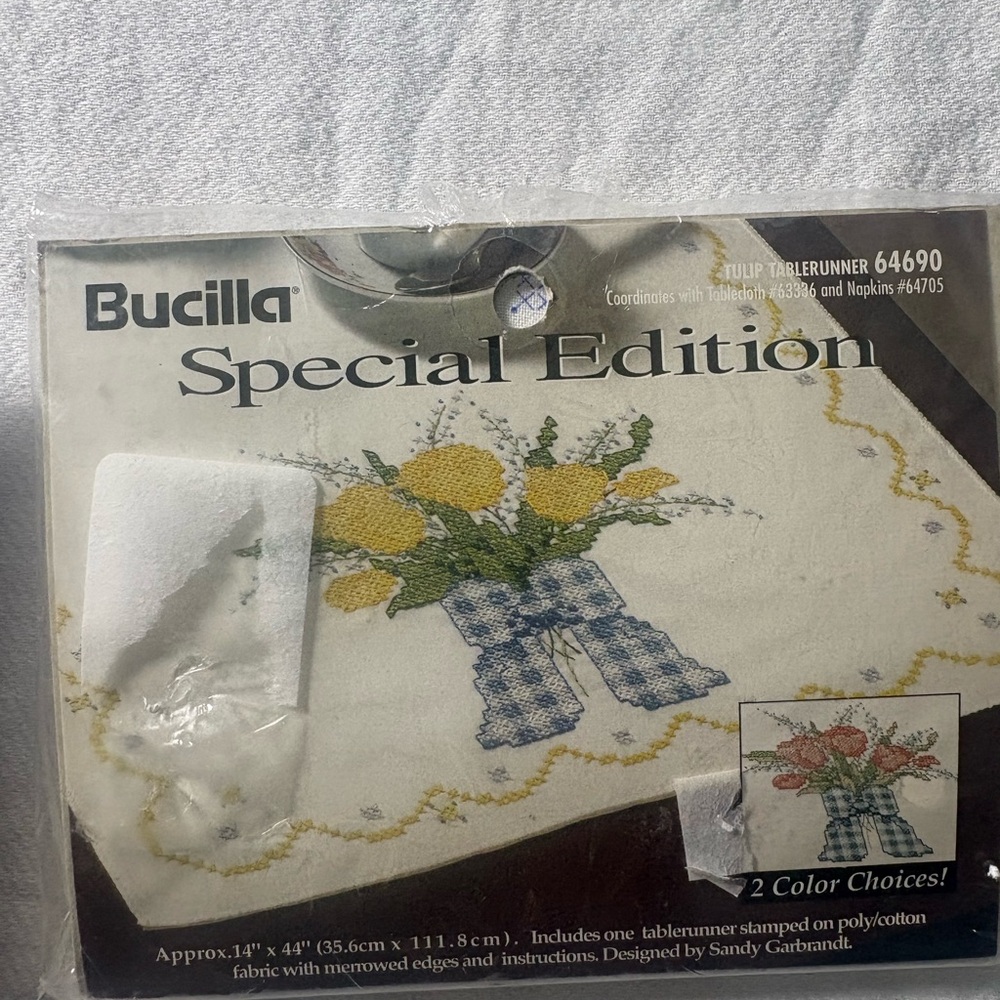 Vintage Bucilla Special Edition stamped needlework table runner kits. - Picture 3 of 6